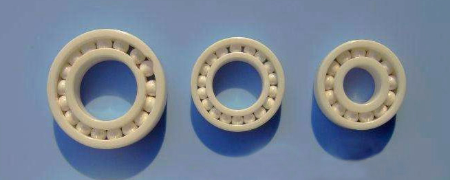Volle keramische Kugellager ISO 16949 500℃ ZrO2 1300 HRC 0